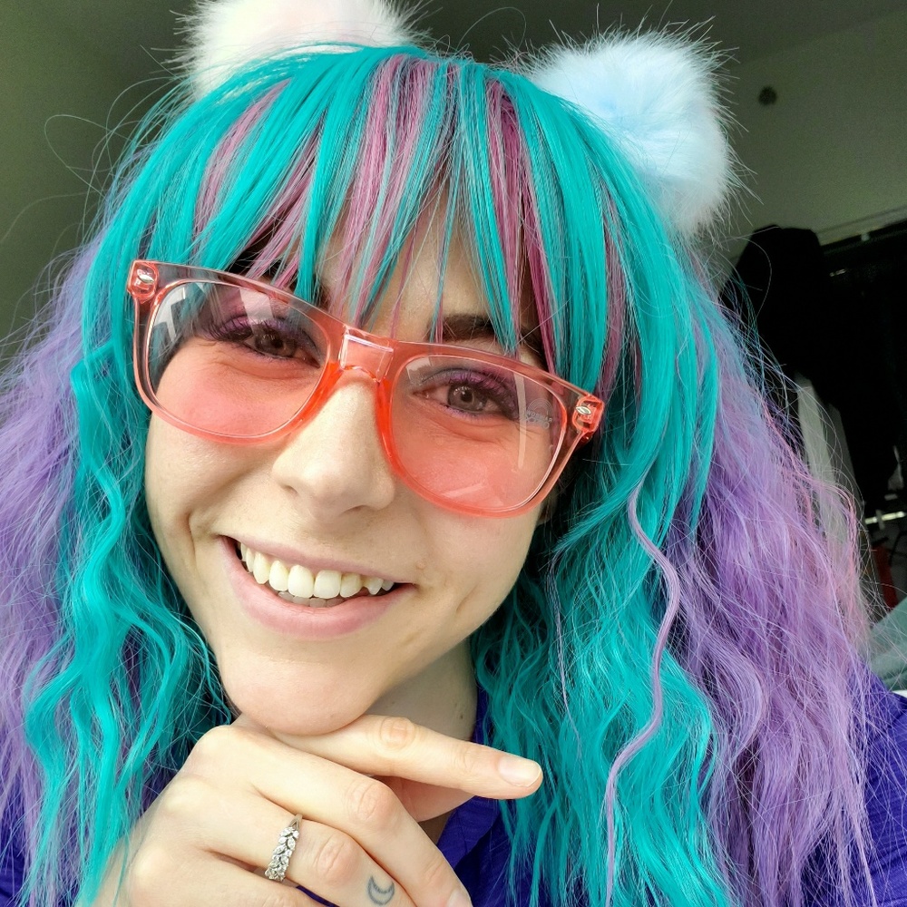 Meet your Posher, Jenn